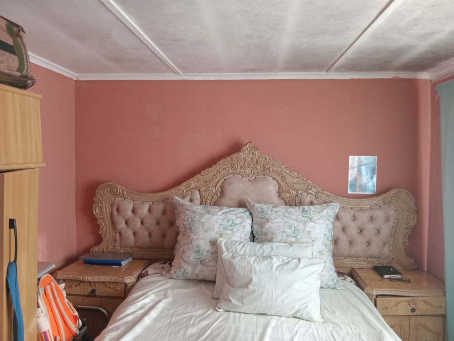 2 Bedroom Property for Sale in Kwa Nobuhle Eastern Cape